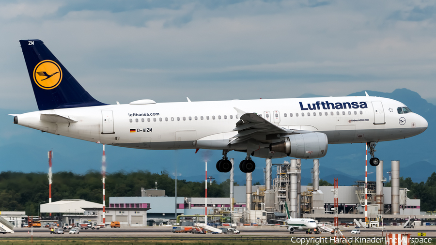 Lufthansa Airbus A320-214 (D-AIZM) | Photo 347519