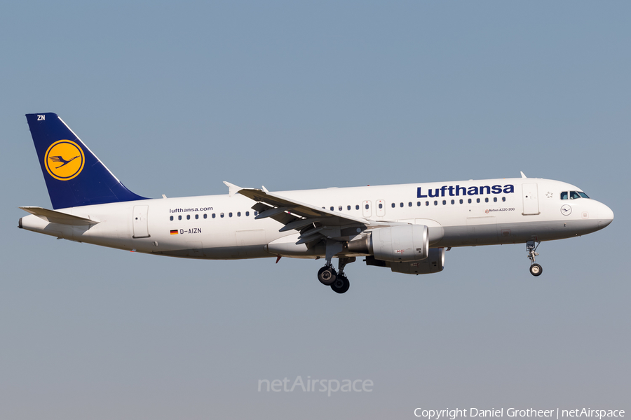 Lufthansa Airbus A320-214 (D-AIZN) | Photo 121748