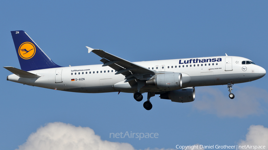 Lufthansa Airbus A320-214 (D-AIZN) | Photo 99869