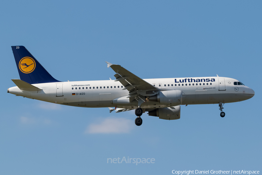Lufthansa Airbus A320-214 (D-AIZO) | Photo 109010