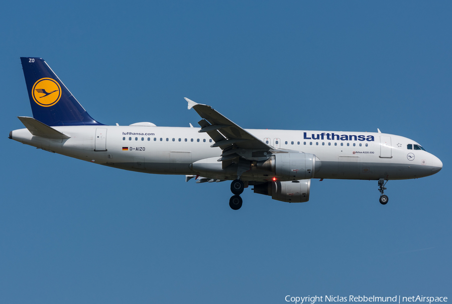Lufthansa Airbus A320-214 (D-AIZO) | Photo 258668