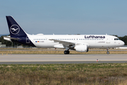 Lufthansa Airbus A320-214 (D-AIZO) at  Frankfurt am Main, Germany