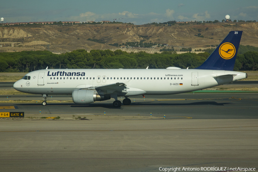 Lufthansa Airbus A320-214 (D-AIZO) | Photo 270329