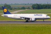 Lufthansa Airbus A320-214 (D-AIZO) at  Vienna - Schwechat, Austria