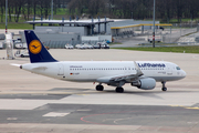 Lufthansa Airbus A320-214 (D-AIZP) at  Hannover - Langenhagen, Germany