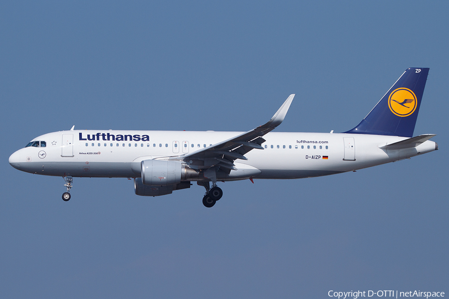 Lufthansa Airbus A320-214 (D-AIZP) | Photo 413330