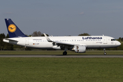 Lufthansa Airbus A320-214 (D-AIZP) at  Hamburg - Fuhlsbuettel (Helmut Schmidt), Germany