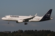 Lufthansa Airbus A320-214 (D-AIZP) at  Hamburg - Fuhlsbuettel (Helmut Schmidt), Germany
