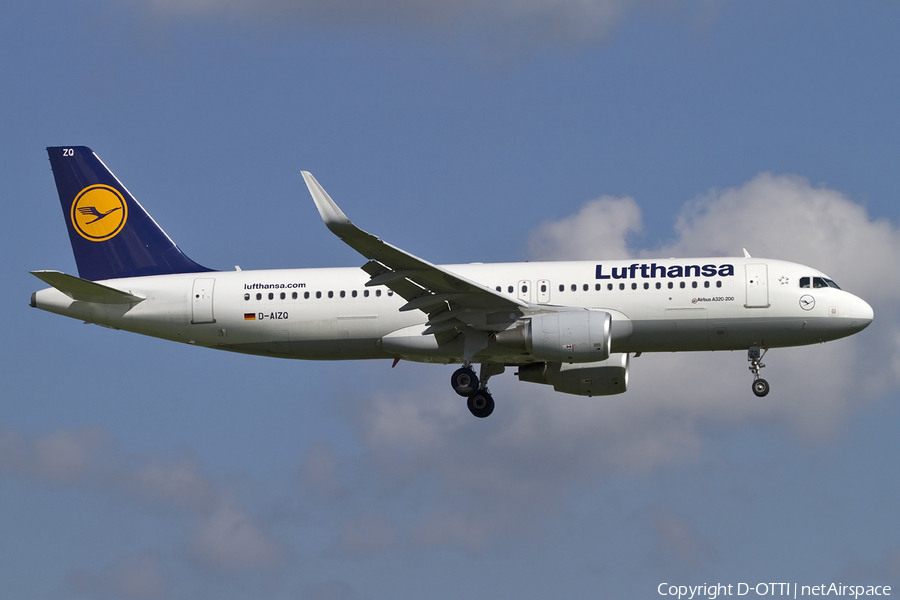 Lufthansa Airbus A320-214 (D-AIZQ) | Photo 438145