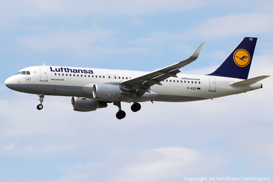 Lufthansa Airbus A320-214 (D-AIZQ) | Photo 26926