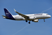 Lufthansa Airbus A320-214 (D-AIZQ) at  Frankfurt am Main, Germany