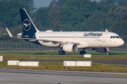Lufthansa Airbus A320-214 (D-AIZQ) at  Hamburg - Fuhlsbuettel (Helmut Schmidt), Germany