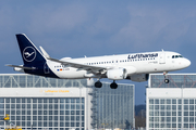 Lufthansa Airbus A320-214 (D-AIZQ) at  Munich, Germany