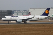 Lufthansa Airbus A320-214 (D-AIZQ) at  Hamburg - Finkenwerder, Germany