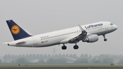 Lufthansa Airbus A320-214 (D-AIZR) at  Amsterdam - Schiphol, Netherlands