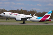 Eurowings Airbus A320-214 (D-AIZS) at  Hamburg - Fuhlsbuettel (Helmut Schmidt), Germany