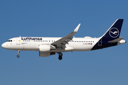 Lufthansa Airbus A320-214 (D-AIZS) at  Hamburg - Fuhlsbuettel (Helmut Schmidt), Germany