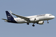 Lufthansa Airbus A320-214 (D-AIZS) at  Frankfurt am Main, Germany