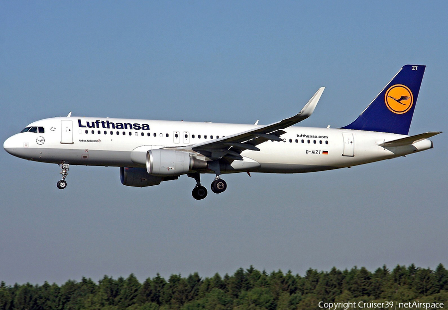 Lufthansa Airbus A320-214 (D-AIZT) | Photo 64115