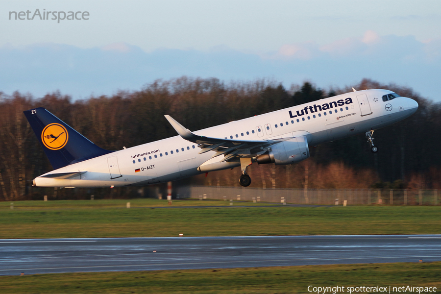 Lufthansa Airbus A320-214 (D-AIZT) | Photo 64757