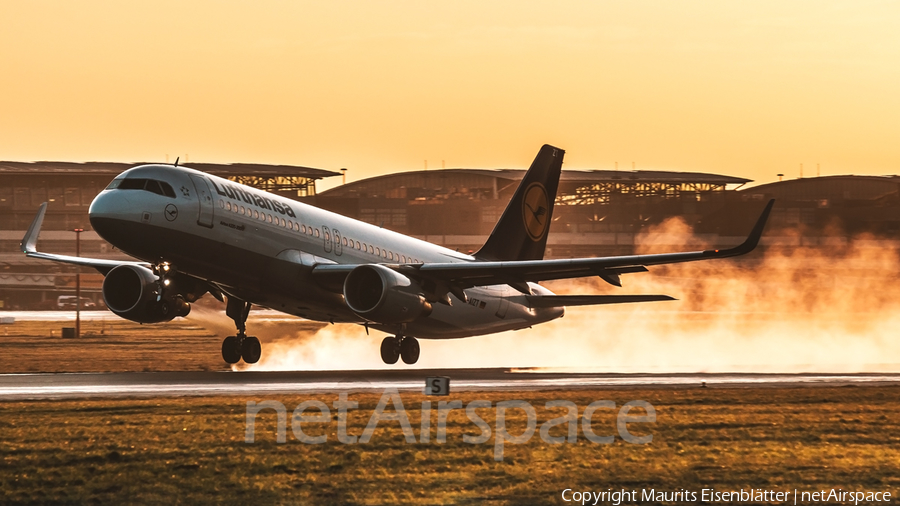 Lufthansa Airbus A320-214 (D-AIZT) | Photo 88616