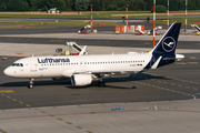 Lufthansa Airbus A320-214 (D-AIZT) at  Hamburg - Fuhlsbuettel (Helmut Schmidt), Germany