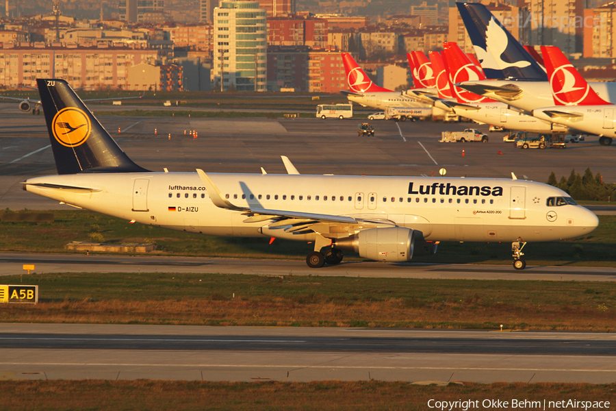 Lufthansa Airbus A320-214 (D-AIZU) | Photo 43821