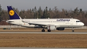 Lufthansa Airbus A320-214 (D-AIZV) at  Frankfurt am Main, Germany