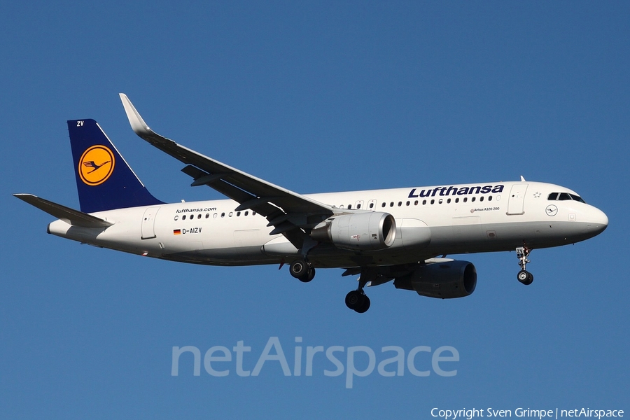 Lufthansa Airbus A320-214 (D-AIZV) | Photo 55614