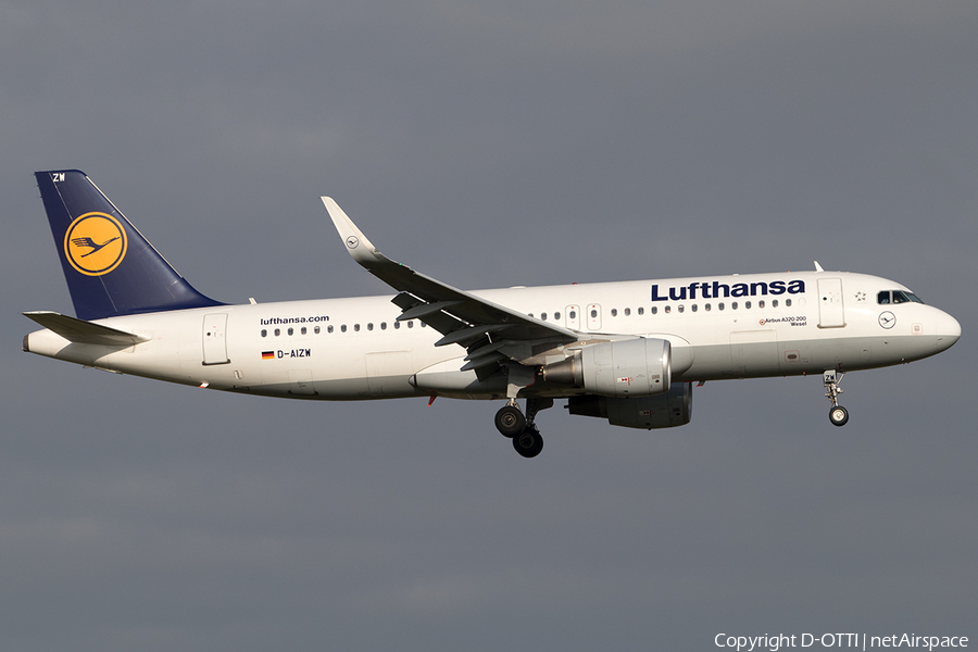 Lufthansa Airbus A320-214 (D-AIZW) | Photo 529478