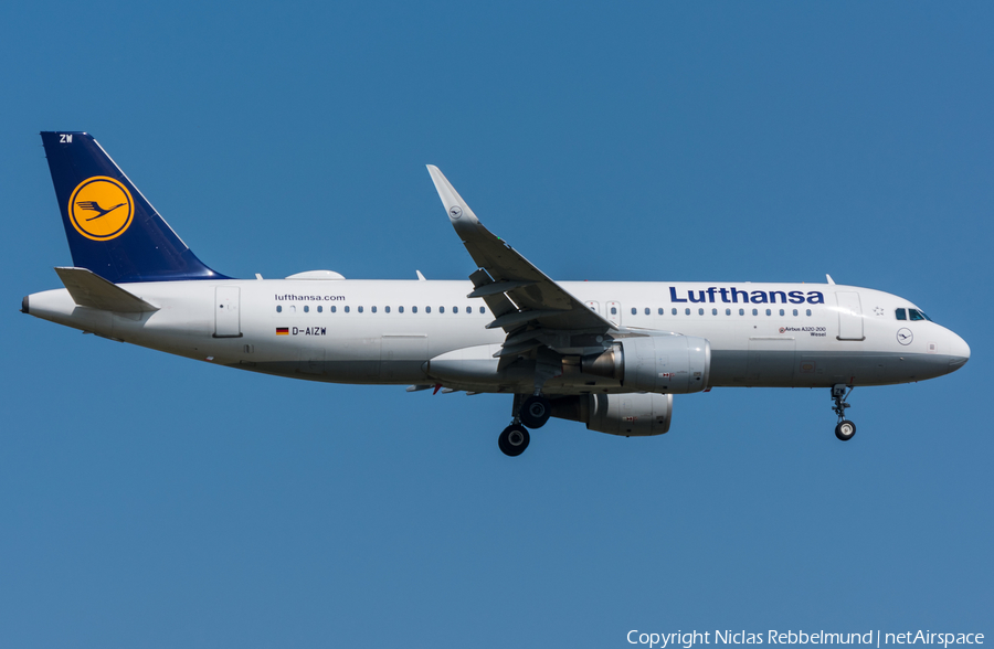 Lufthansa Airbus A320-214 (D-AIZW) | Photo 258667