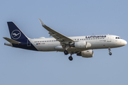 Lufthansa Airbus A320-214 (D-AIZW) at  Frankfurt am Main, Germany