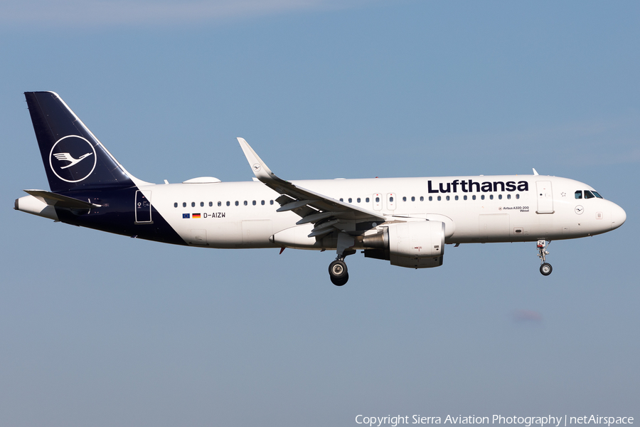 Lufthansa Airbus A320-214 (D-AIZW) | Photo 502459