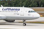 Lufthansa Airbus A320-214 (D-AIZW) at  Frankfurt am Main, Germany