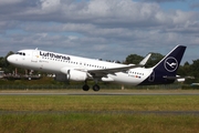 Lufthansa Airbus A320-214 (D-AIZW) at  Hamburg - Fuhlsbuettel (Helmut Schmidt), Germany