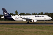 Lufthansa Airbus A320-214 (D-AIZW) at  Hamburg - Fuhlsbuettel (Helmut Schmidt), Germany