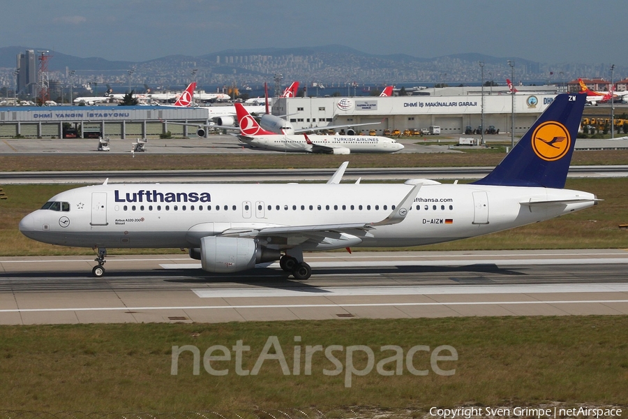 Lufthansa Airbus A320-214 (D-AIZW) | Photo 271695