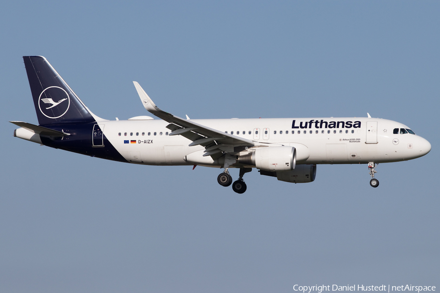 Lufthansa Airbus A320-214 (D-AIZX) | Photo 512402