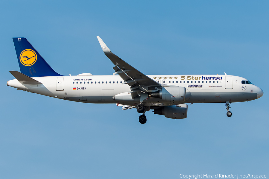 Lufthansa Airbus A320-214 (D-AIZX) | Photo 295501