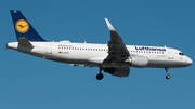 Lufthansa Airbus A320-214 (D-AIZX) at  Frankfurt am Main, Germany