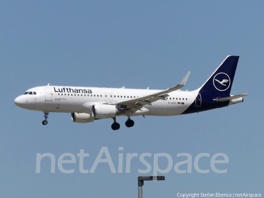 Lufthansa Airbus A320-214 (D-AIZX) | Photo 516485