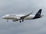 Lufthansa Airbus A320-214 (D-AIZX) at  Frankfurt am Main, Germany