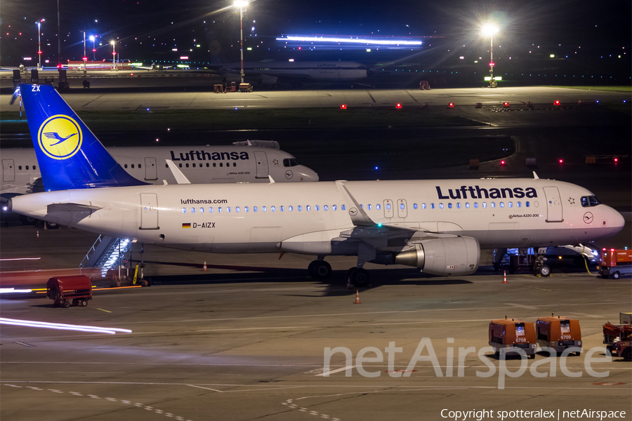 Lufthansa Airbus A320-214 (D-AIZX) | Photo 126611