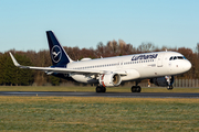 Lufthansa Airbus A320-214 (D-AIZX) at  Hamburg - Fuhlsbuettel (Helmut Schmidt), Germany