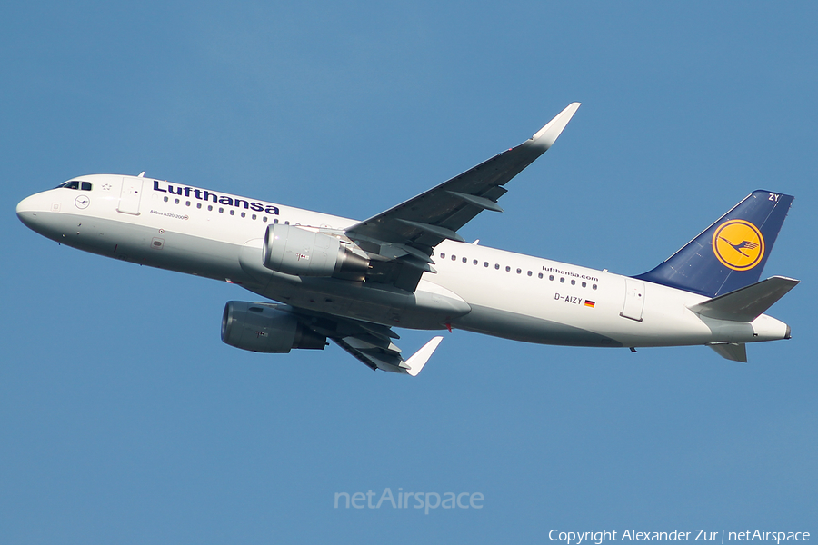 Lufthansa Airbus A320-214 (D-AIZY) | Photo 435206
