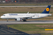 Lufthansa Airbus A320-214 (D-AIZY) at  Dusseldorf - International, Germany