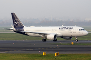 Lufthansa Airbus A320-214 (D-AIZY) at  Dusseldorf - International, Germany