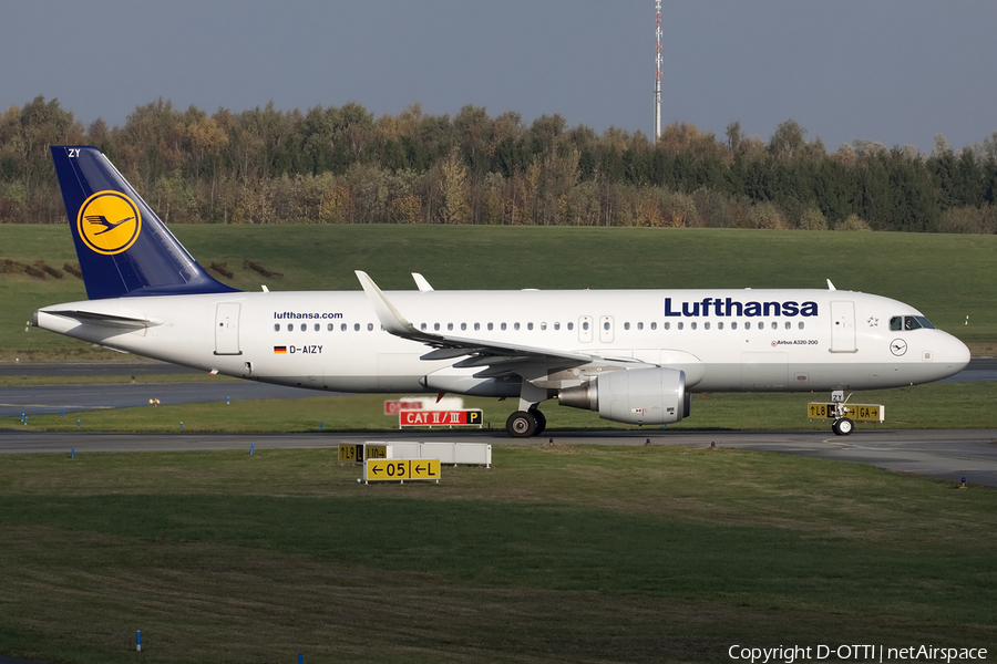 Lufthansa Airbus A320-214 (D-AIZY) | Photo 420855