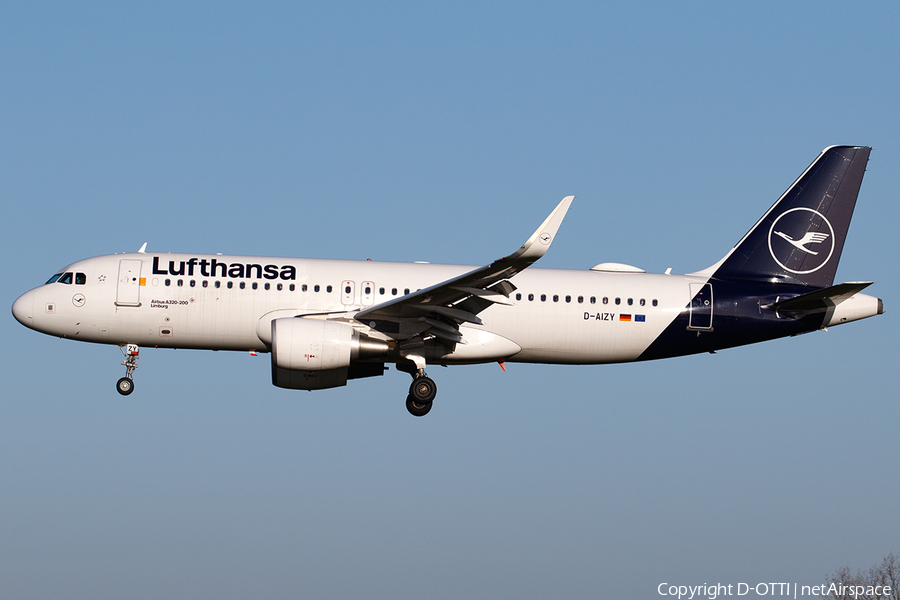 Lufthansa Airbus A320-214 (D-AIZY) | Photo 496573