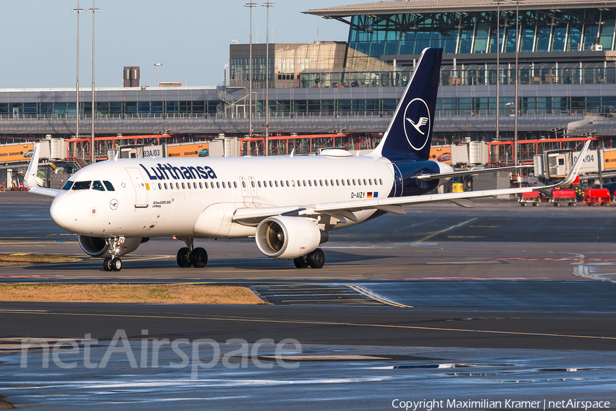 Lufthansa Airbus A320-214 (D-AIZY) | Photo 521088